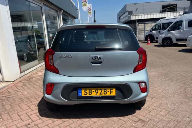 Kia Picanto (2017) thumbnail 5