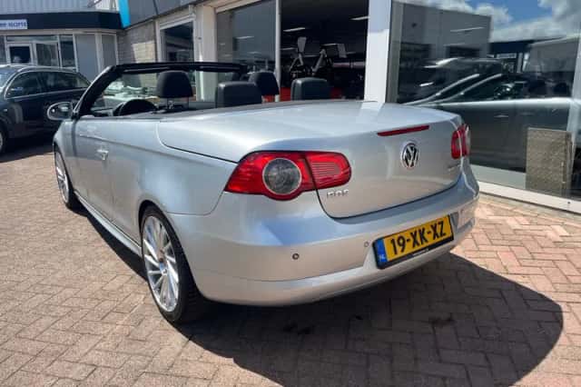 Volkswagen Eos (2007) thumbnail 6