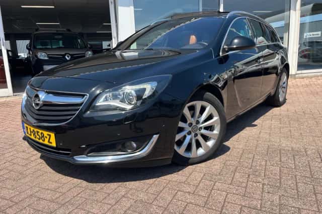 Opel Insignia (2016) thumbnail 1