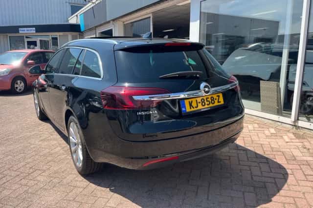 Opel Insignia (2016) thumbnail 4