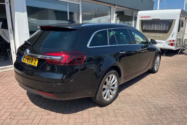 Opel Insignia (2016) thumbnail 6