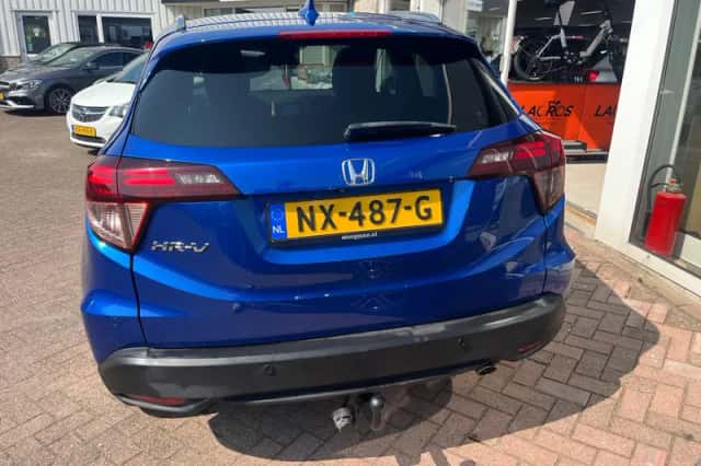 Honda HR-V (2017) thumbnail 5