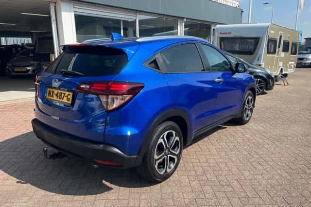 Honda HR-V (2017) thumbnail 6