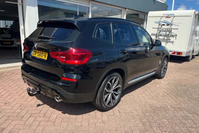 BMW X3 (2019) thumbnail 5