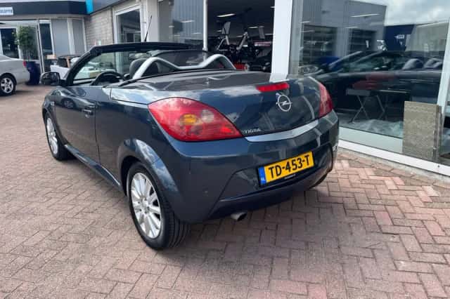 Opel Tigra (2009) thumbnail 5