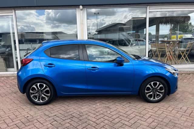 Mazda 2 (2016) thumbnail 6