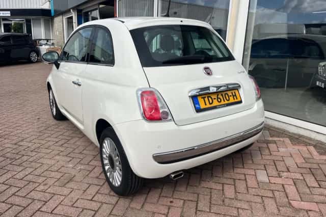 Fiat 500 (2013) thumbnail 4