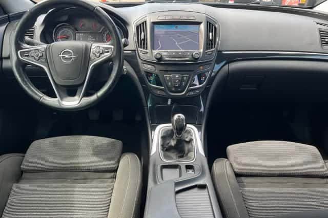 Opel Insignia (2015) thumbnail 2