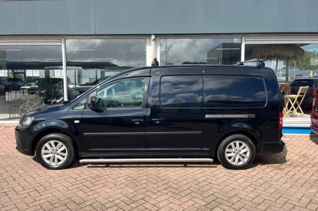 Volkswagen Caddy (2013) thumbnail 4