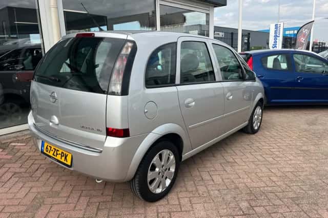 Opel Meriva (2008) thumbnail 6