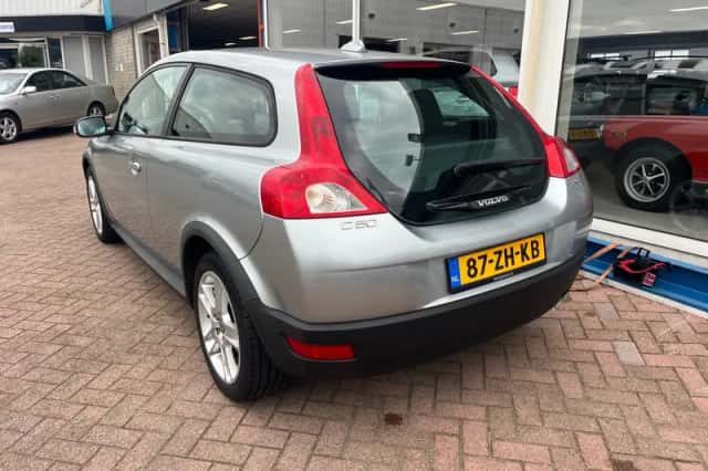 Volvo C30 (2008) thumbnail 4