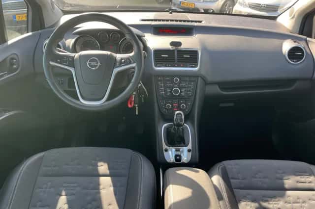 Opel Meriva (2012) thumbnail 2