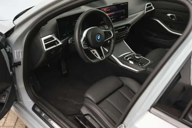 BMW 3-Serie (2025) thumbnail 3