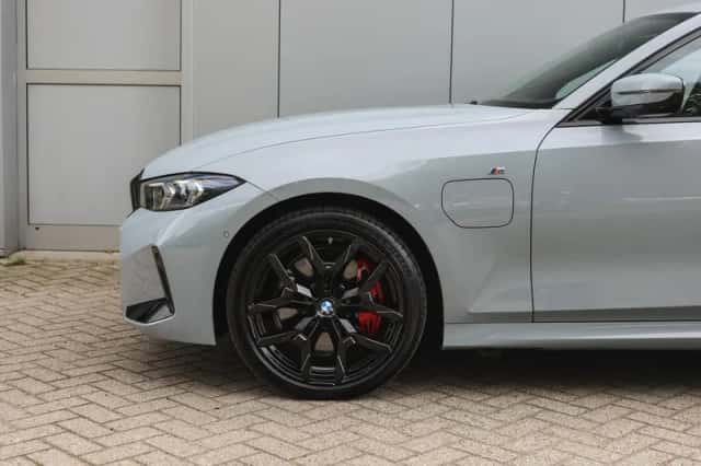 BMW 3-Serie (2025) thumbnail 5