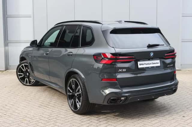 BMW X5 (2026) thumbnail 2