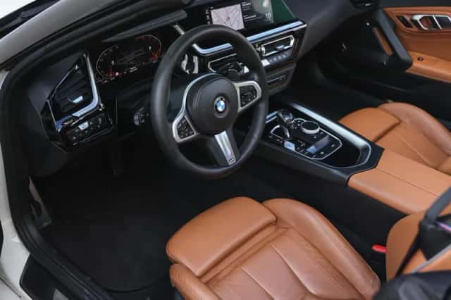 BMW Z4 (2019) thumbnail 3