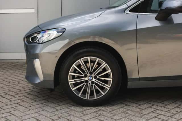 BMW 2-Serie (2023) thumbnail 4