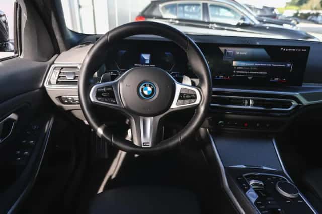 BMW 3-Serie (2024) thumbnail 3