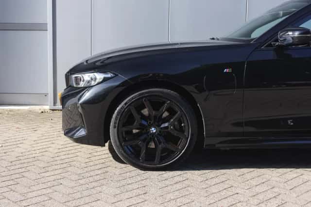 BMW 3-Serie (2024) thumbnail 4