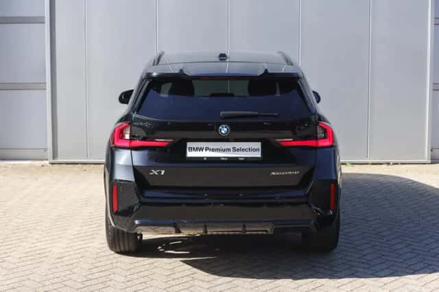 BMW X1 (2025) thumbnail 6