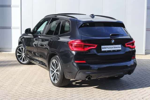 BMW X3 (2021) thumbnail 2