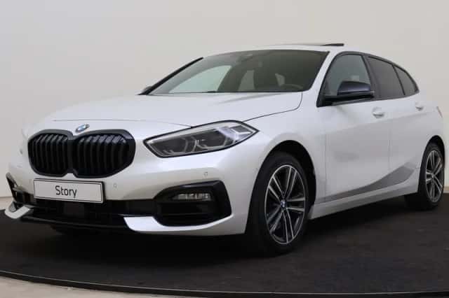 BMW 1-Serie (2021) thumbnail 1