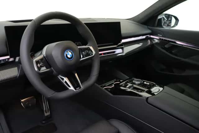 BMW 5-Serie (2026) thumbnail 3
