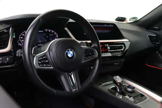 BMW Z4 (2022) thumbnail 3