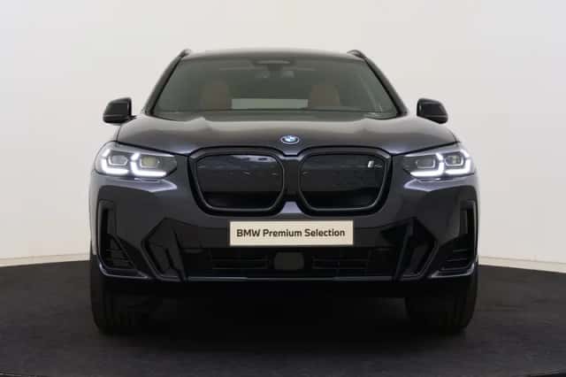BMW iX3 (2023) thumbnail 4