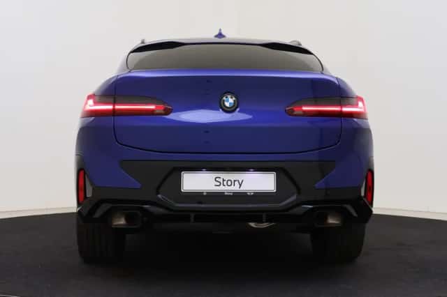 BMW X4 (2023) thumbnail 5