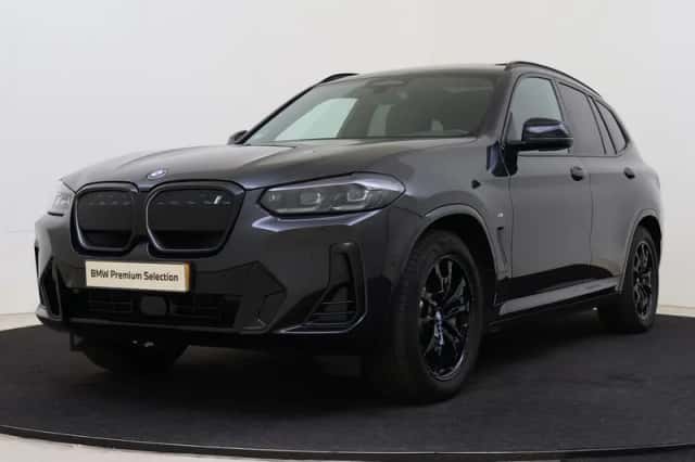 BMW iX3 (2023) thumbnail 1
