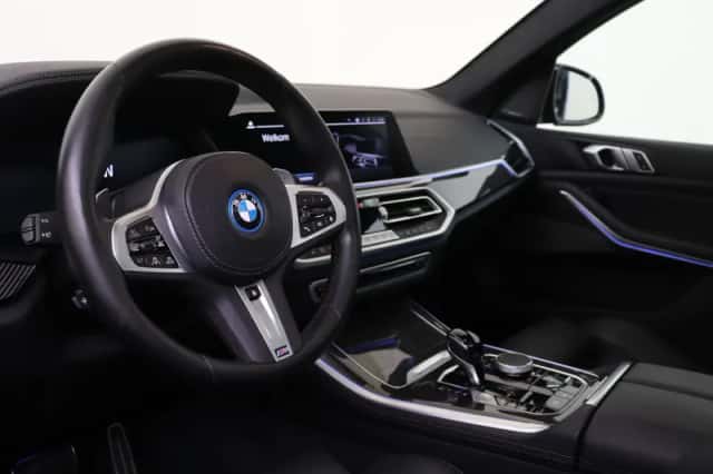 BMW X5 (2022) thumbnail 3