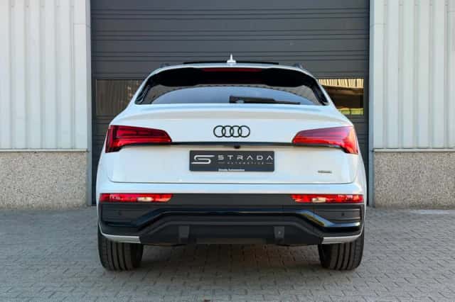 Audi Q5 Sportback (2025) thumbnail 5