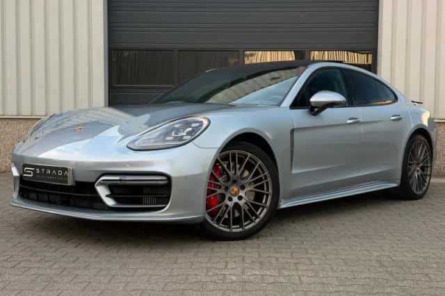 Porsche Panamera (2023) thumbnail 1