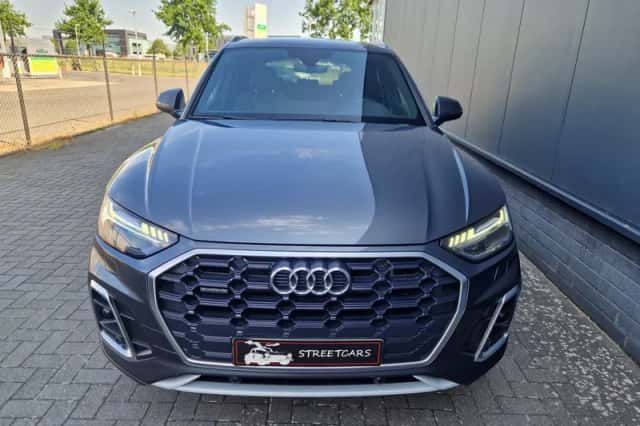 Audi Q5 (2021) thumbnail 4