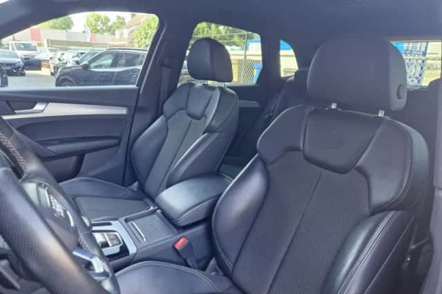Audi Q5 (2021) thumbnail 6