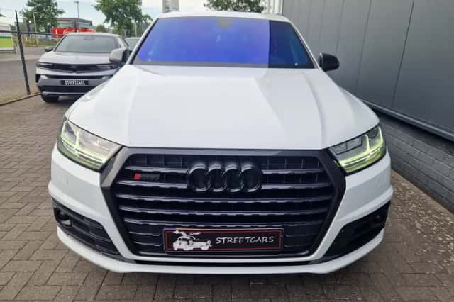 Audi Q7 (2017) thumbnail 5