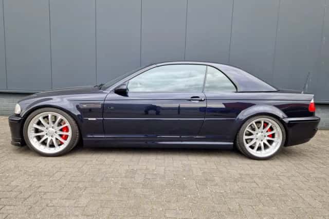 BMW M3 (2002) thumbnail 2