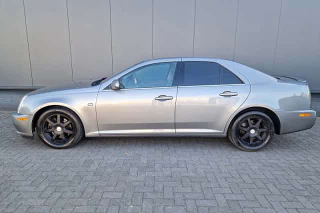 Cadillac STS (2006) thumbnail 2