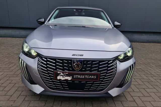 Peugeot 208 (2025) thumbnail 5