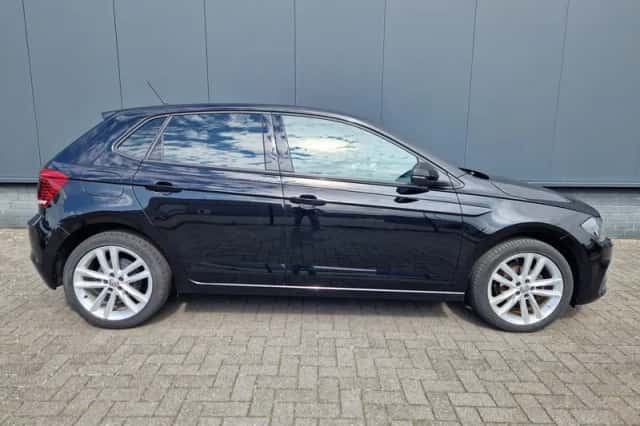 Volkswagen Polo (2019) thumbnail 4
