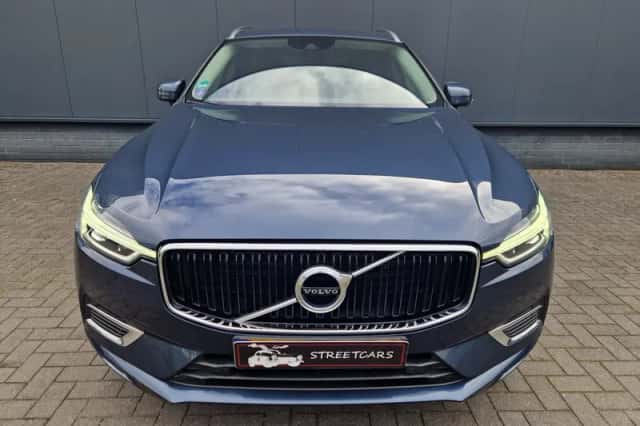 Volvo XC60 (2019) thumbnail 5