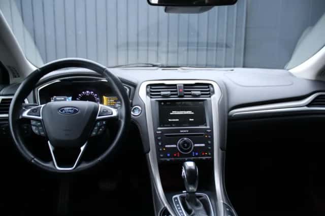 Ford Mondeo (2018) thumbnail 3