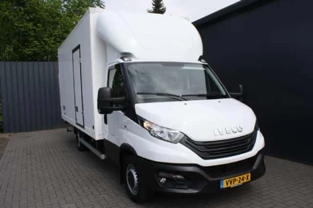 Iveco Daily (2022) thumbnail 2