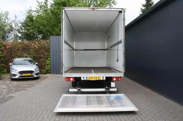 Iveco Daily (2022) thumbnail 6