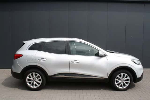 Renault Kadjar (2017) thumbnail 2