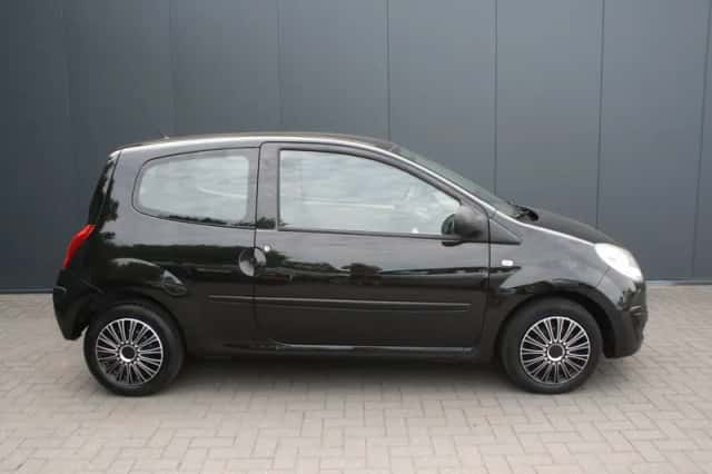 Renault Twingo (2008) thumbnail 2