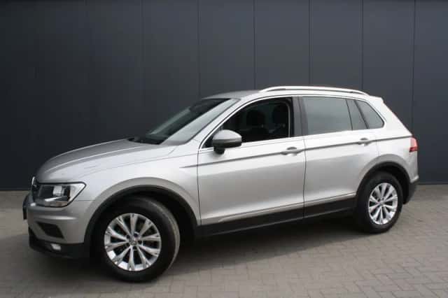 Volkswagen Tiguan (2019) thumbnail 1