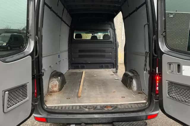 Mercedes-Benz Sprinter (2013) thumbnail 4