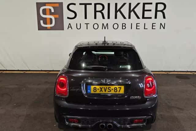 MINI Cooper S (2014) thumbnail 4